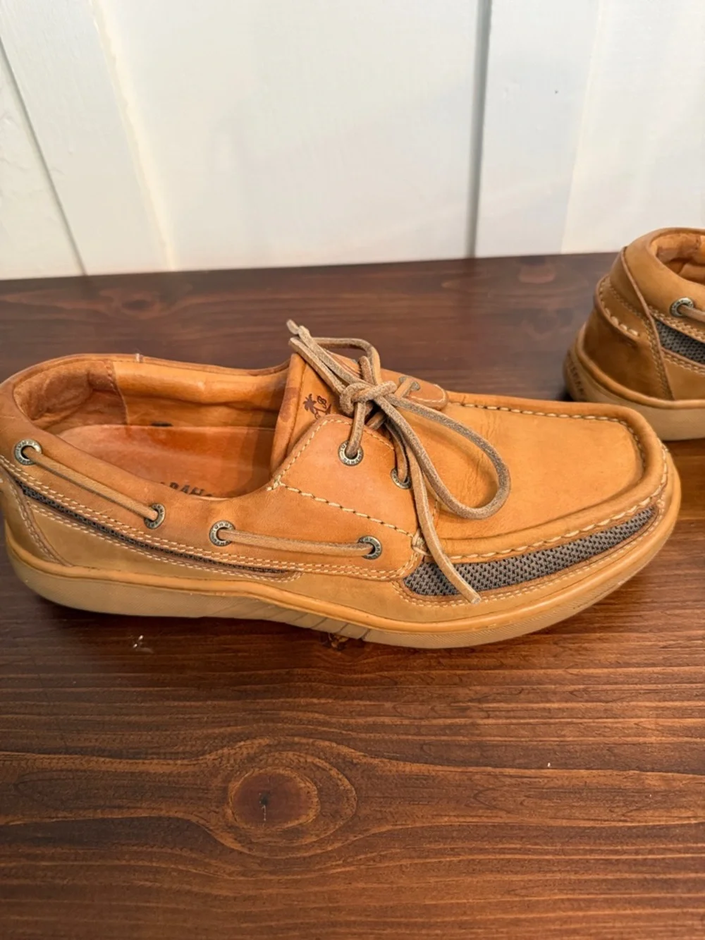 Leather Boat Shoes Men’s 9.5 Nubuck Deck Shoes Coastal Casual Tommy Bahama